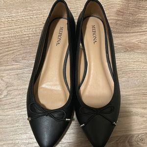 color: black size : 6